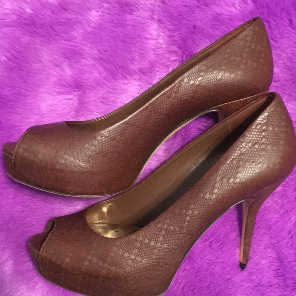 Gucci Anyoo Sophia Peep Toe Platform - Picture 2 of 5